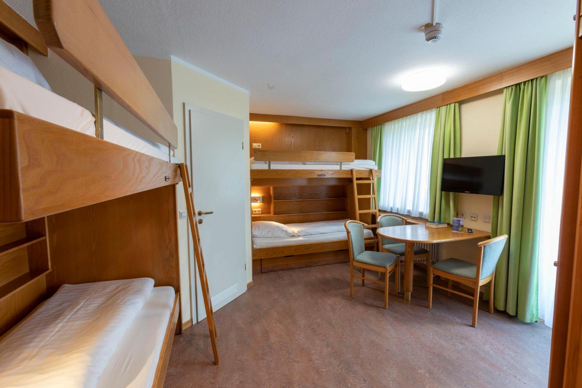 Haus Chiemgau - Kolping-Familienhotel Teisendorf Εξωτερικό φωτογραφία